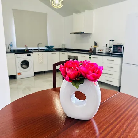 Boavista- 2 Bed House -cosy Panoramic -sea - Mountain View *