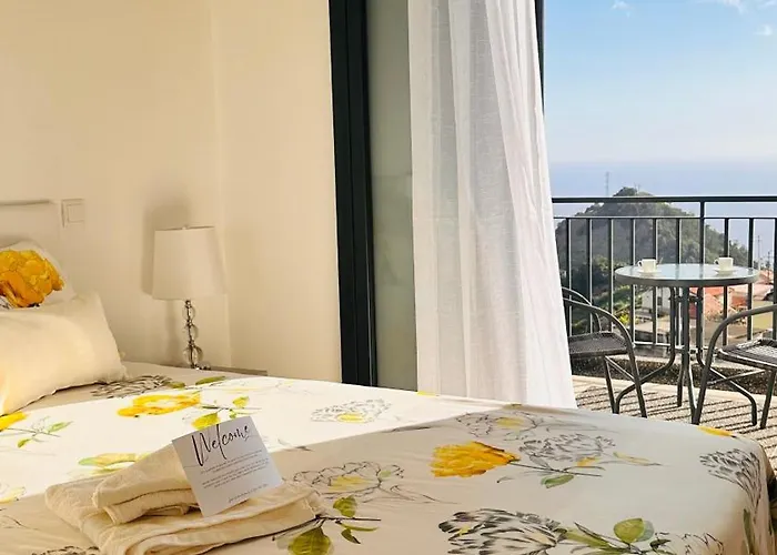 Boavista- 2 Bed House -cosy Panoramic -sea - Mountain View * Campanário